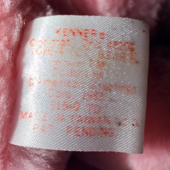 1983 Vintage Love-A-Lot Bear - Picture 3 of 4